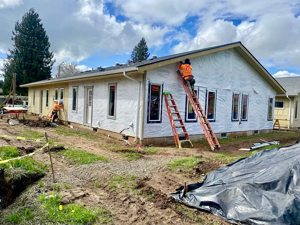 James Hardie siding installation by Dexica Construction in the Willamette Valley
